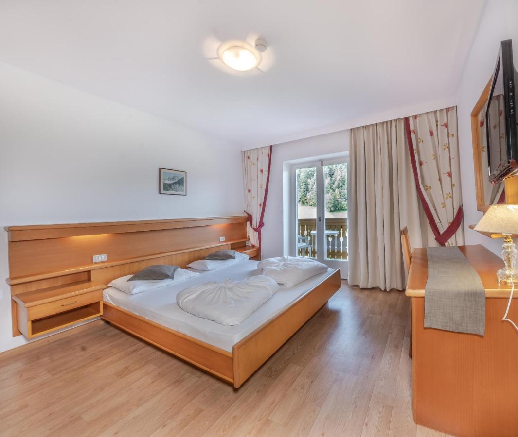 Garni Hotel Melissa Castelrotto Bagian luar foto
